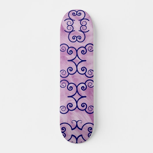 Emma Butterfly Scroll Designer Skateboard benennen (Vorne)