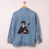 Emo-Junge mit schwarzen Haaren Jeansjacke (Hangar)