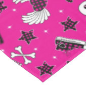 Emo Symbole Tischdecke (Schrägansicht)