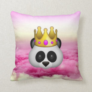 Emoji Crowned Panda Kissen