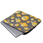 Emoji Muster 2 Laptopschutzhülle (Vorne Knopf)