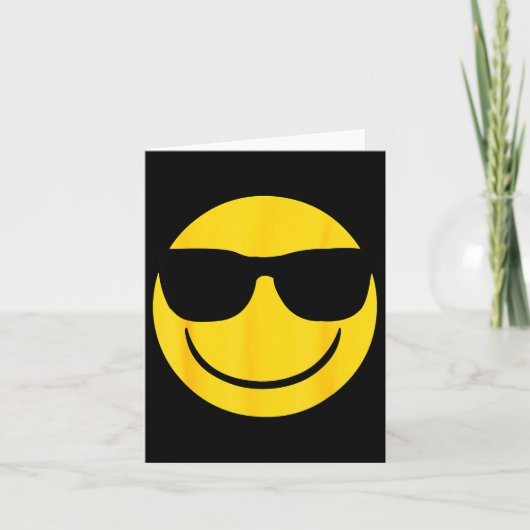 Emoji Retro-Sonnenbrille Gelbes Smiley-Gesicht  Karte (Vorderseite)