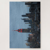 Emp St. Gebäude in der Roten Duskischen Skyline Puzzle (Vertikal)