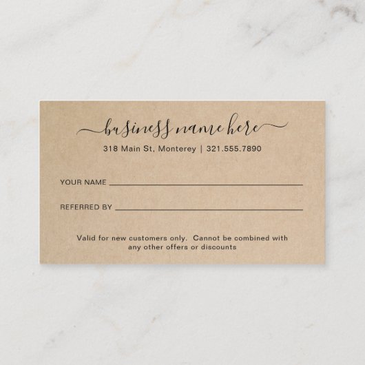 Empfehlen Sie einem Freund Elegantes Skript Brown Empfehlungskarte (Rückseite)