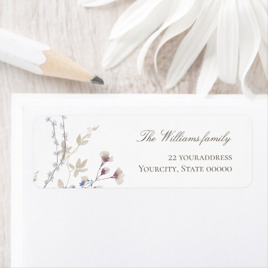 empfindliche Wildblumen geben das Adressetikett zu (Insitu)