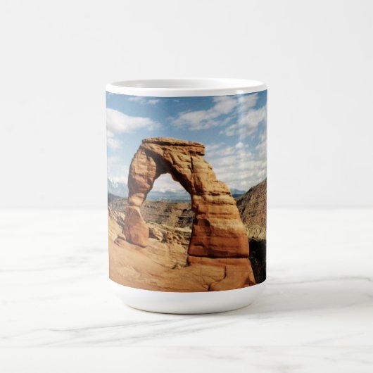 Empfindlicher Bogen, Bögen Nationalpark, Utah Kaffeetasse (Mittel)
