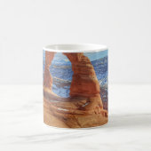 Empfindlicher Bogen in Utah wölbt Nationalpark Kaffeetasse (Mittel)