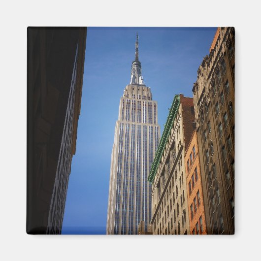 Empire State Gebäude gegen den Himmel, NYC Magnet (Vorne)
