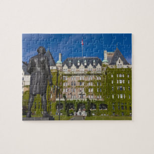 Empress Hotel und Statue von Kapitän James Cook, Puzzle