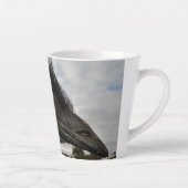 Emu mit winzigen Augen, Milchtasse (Rechts)
