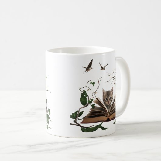 Enchanted Bookworm Kitten Coffee Mug  Kaffeetasse (VorderseiteRechts)