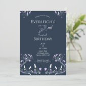 Enchanted Forest Mushroom Second Birthday Einladung (Stehend Vorderseite)