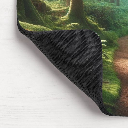 Enchanted Forest Path – Tranquil Green Escape Mousepad (Ecke)