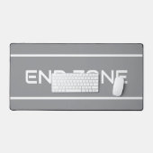 END ZONE Modern White Text Stripes On Medium Gray Schreibtischunterlage (Tastatur & Maus)