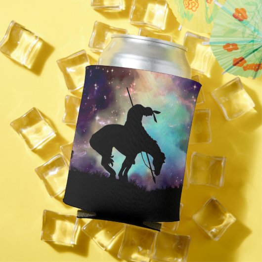 Ende der Trail-Silhouette mit nächtlichem Himmel Dosenkühler (In Situ Sommer)