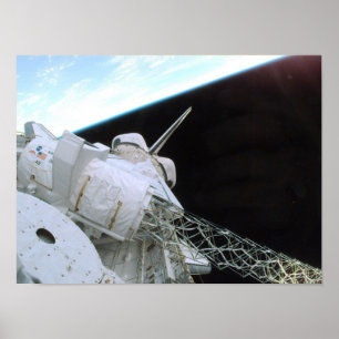 Endeavor setzt Radar Topographic Hardware ein Poster