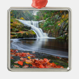 Enders Fälle in Fall Ornament Aus Metall