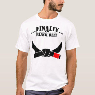 Endlich ein BJJ Black Belt !!! T-Shirt