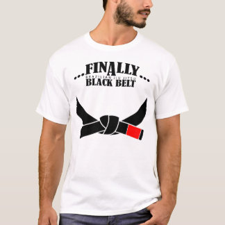 Endlich ein BJJ Black Belt !!! T-Shirt