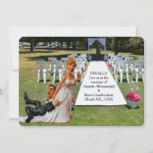 Endlich Getting Wed Funny Couple Einladung (Vorderseite)