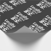 Endlich mit diesem BS Funny Abschluss 2025 getan Geschenkpapier (Ecke)