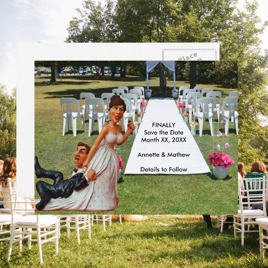 Endlich Save the Date Brown Hair Funny Couple Ankündigungspostkarte