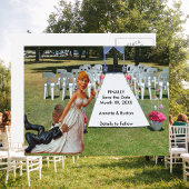 Endlich Save the Date Funny Interracial Paar 2 Ankündigungspostkarte