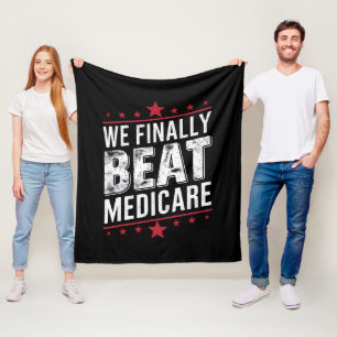 Endlich schlagen wir Medicare Trump Biden-Wahlen Fleecedecke