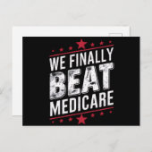 Endlich schlagen wir Medicare Trump Biden-Wahlen Postkarte (Vorne/Hinten)