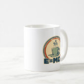 Energie=Milch x Kaffee Squared Retro Kaffeetasse (VorderseiteRechts)