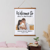 Engagement Party Modernes Foto Willkommen Wandteppich Mit Holzrahmen (Schlafzimmer)