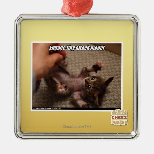 Engagieren Sie sich kleinen Angriffsmodus! Ornament Aus Metall (Vorne)