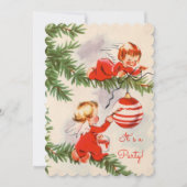 Engel dekorieren den Christbaum Einladung (Vorderseite)