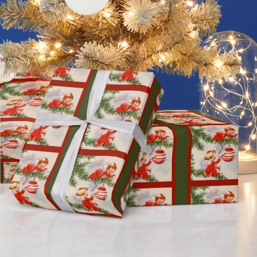 Engel dekorieren den Christbaum Geschenkpapier (Feiertage)