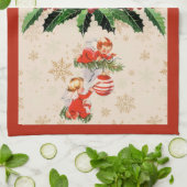 Engel dekorieren den Christbaum Geschirrtuch (Gefaltet)