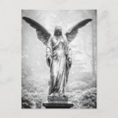 Engel mit Skulptur aus ausgestreckten Flügeln Postkarte (Vorderseite)