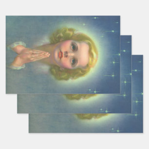Engelhaftes blondes Mädchen mit Heiligenschein und Geschenkpapier Set