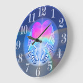 Engels-Flügel eingewickelt um ein Herz Große Wanduhr (Winkel)