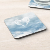 Engels-Flügel im bewölkten blauen Himmel Untersetzer (Linke Seite)