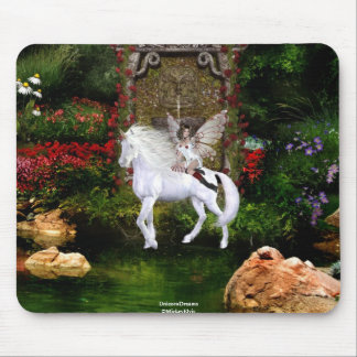 Engels-Herz-Einhorn-weiße Schönheit 7 Mousepad