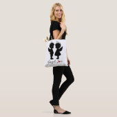 Engelsliebe – Süßes Engel-Paar-Design Tasche (Am Model)