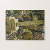 England, London, Highgate Friedhof, Gravesite Puzzle (Horizontal)