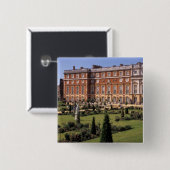 England, Surrey, Hampton Court Palace. Button (Vorne & Hinten)