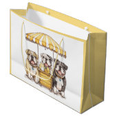 Englische Bullhunde laufen auf einer Limonade Große Geschenktüte (Vorderseite Schrägansicht)