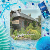 Englische Hütte II mit Blumengartenfotografie Pappteller (Party)