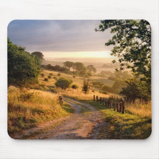 Englische Landschaft des Dämmerungs-Sonnenschein-| Mousepad (Vorne)