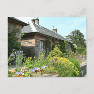 Englisches Cottage II mit Blumengarten Fotografie Postkarte