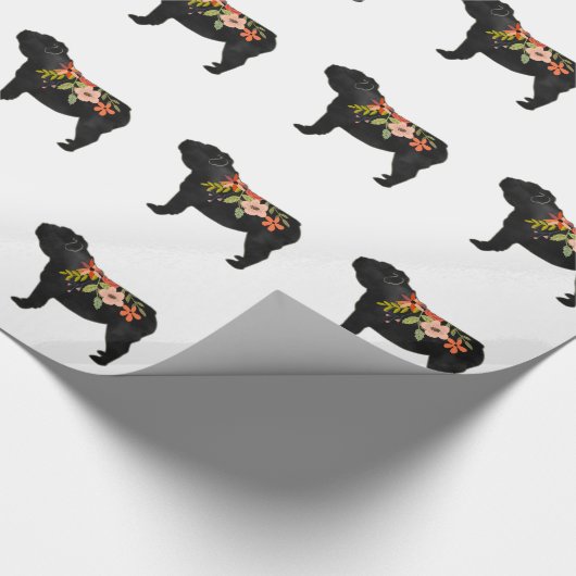 English Bulldog Hund Breed Boho Floral Silhouette Geschenkpapier (Ecke)