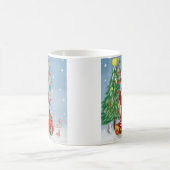 English Bulldog in Snow mit Weihnachtsgeschenken Kaffeetasse (Mittel)