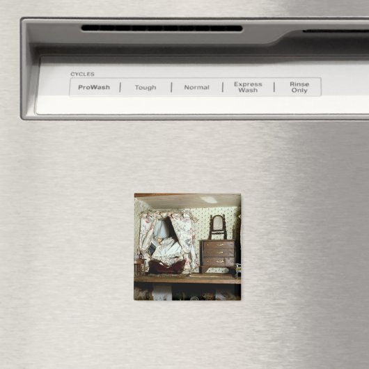 English Doll's House Magnet (In Situ (Geschirrspüler))